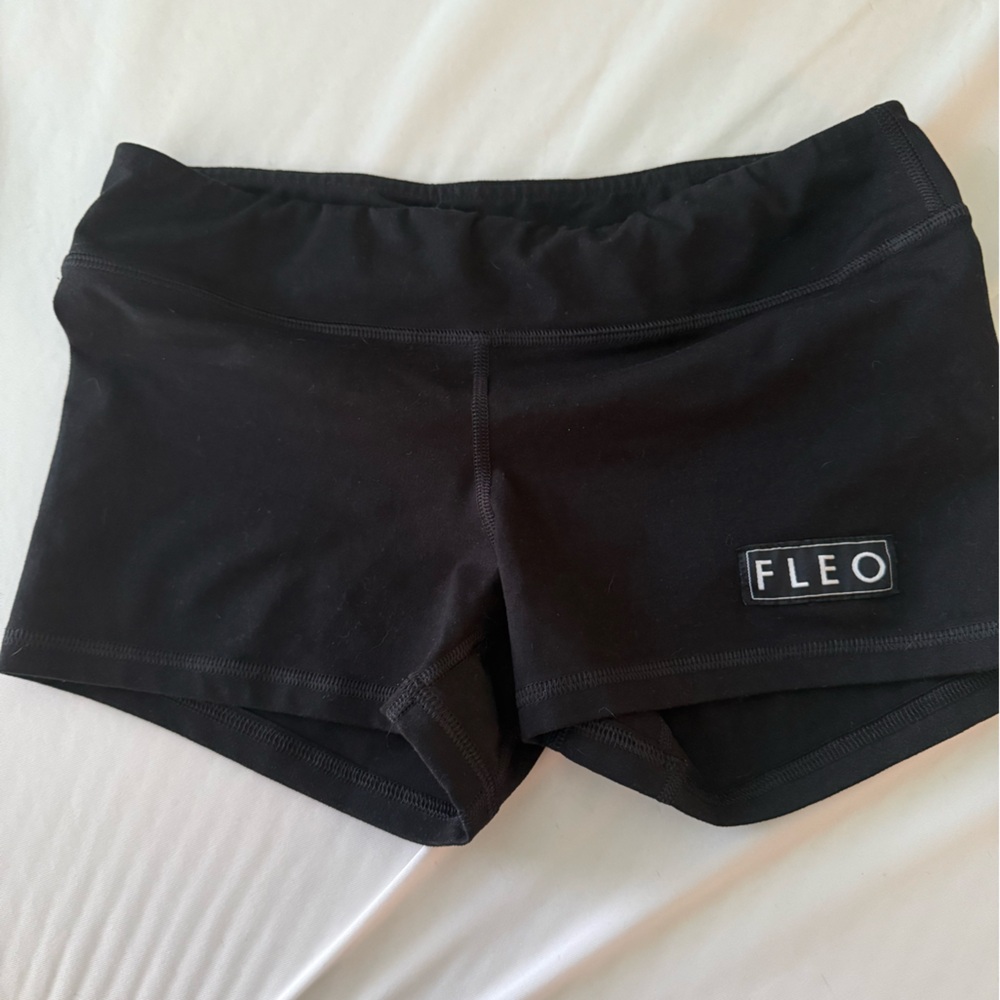 Fleo 3.25” Shorts